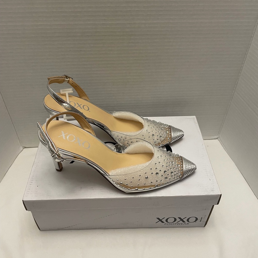 XOXO SHOES - Picture 2 of 16